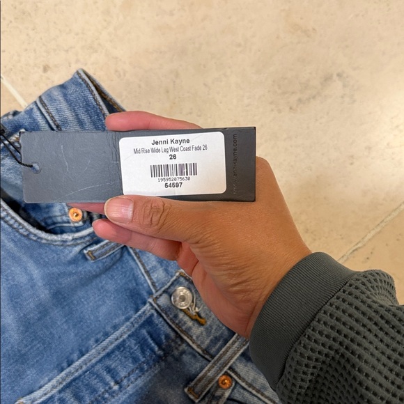 Re/Done Mid Rise Wide Leg West Coast Fade - Picture 4 of 6